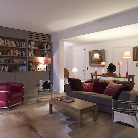 Apartment Veeve - Views Of The Eiffel Tower *